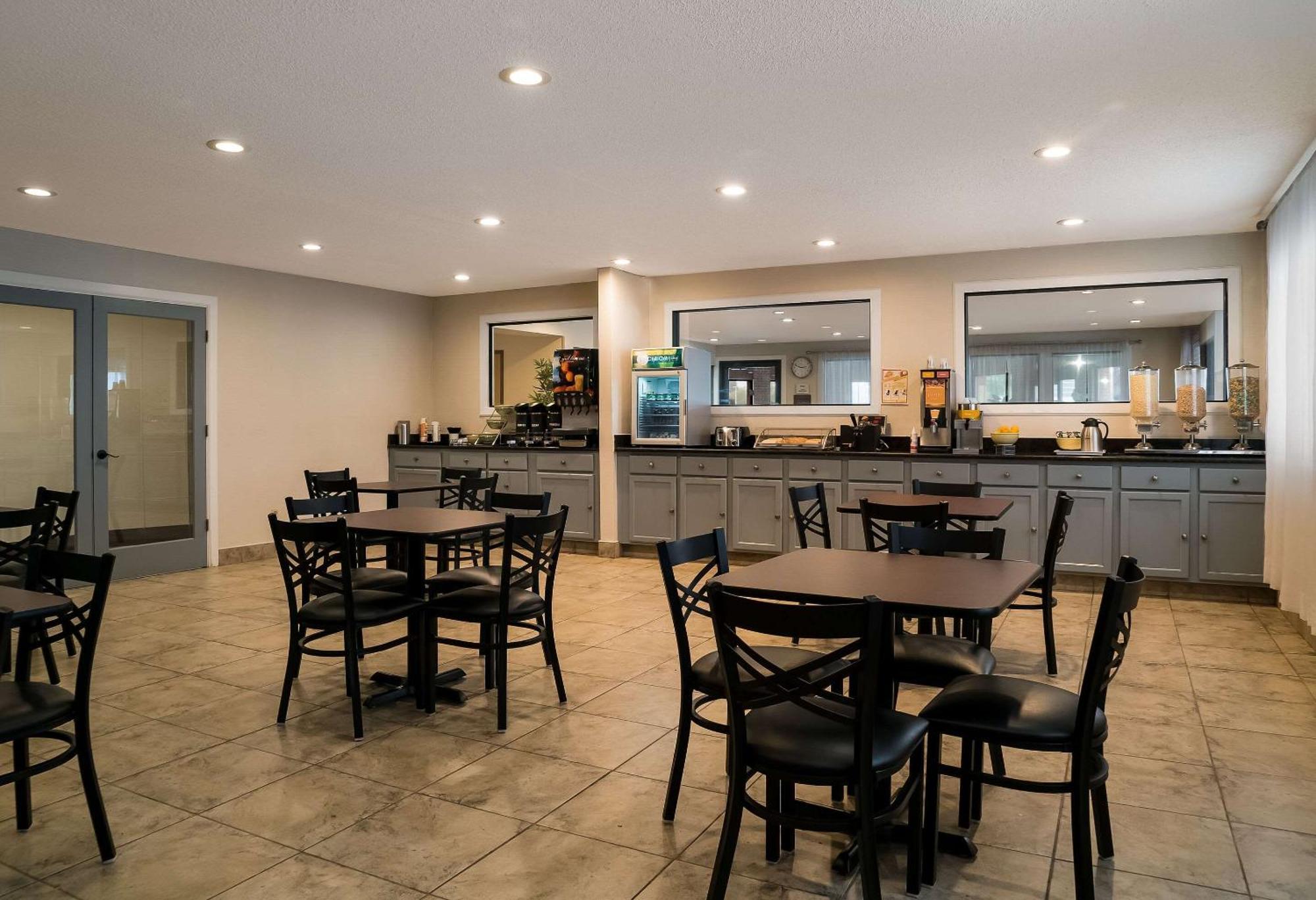 Quality Inn Grand Blanc - Flint South Luaran gambar